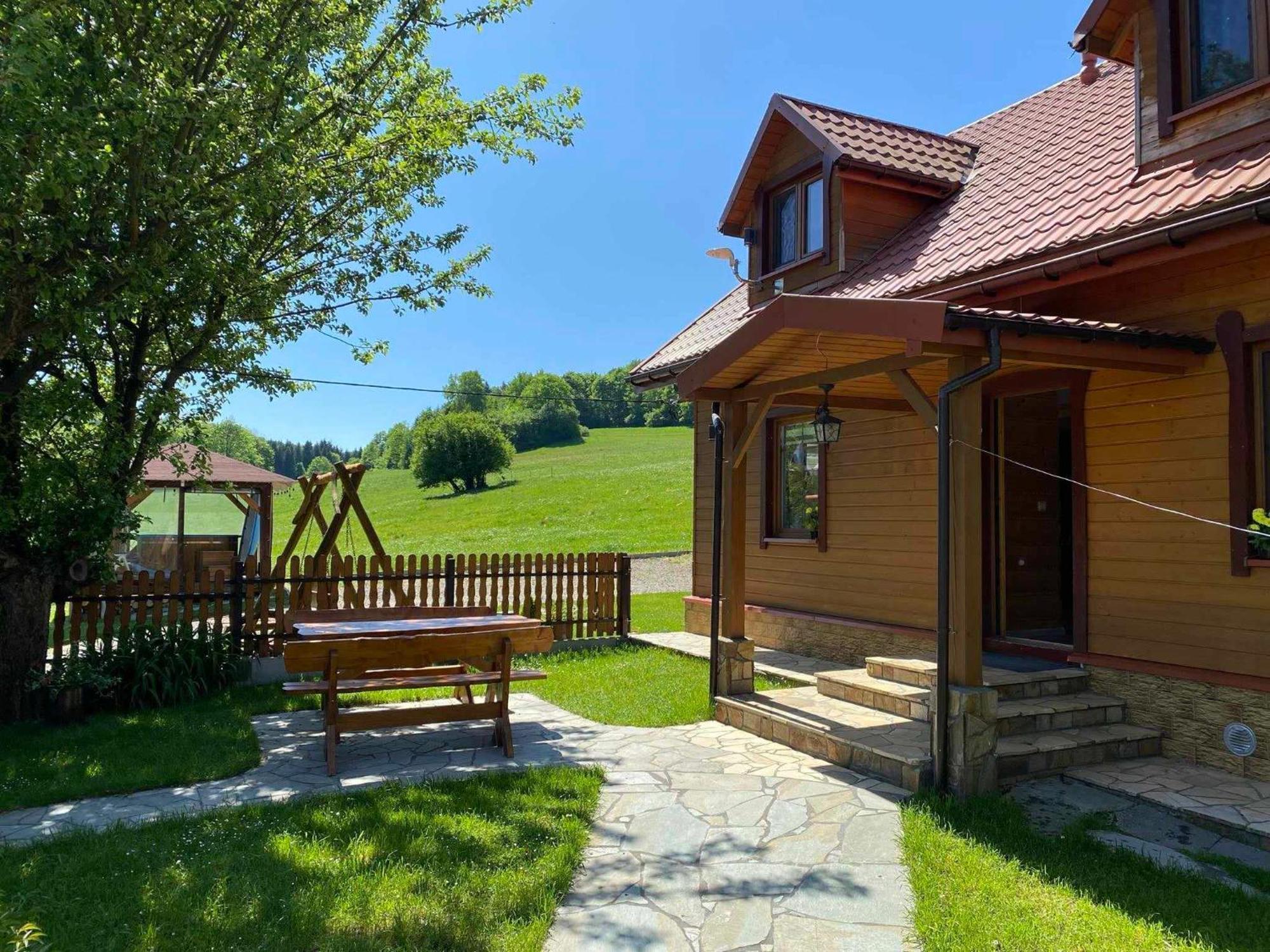 Chata nad Roztokami Baligród Exteriér fotografie